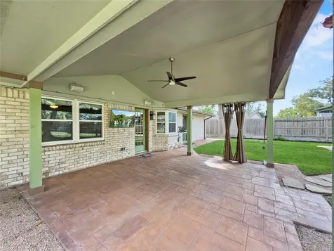 5522 Chantilly Lane Houston TX 77092
