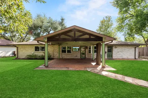5522 Chantilly Lane Houston TX 77092