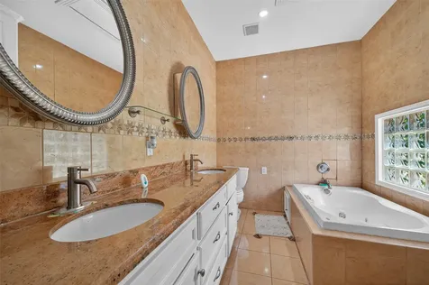 153 County Road 4907 Dayton TX 77535