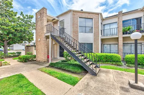 3742 Thistlemont Drive Houston TX 77042