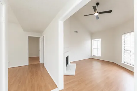 3742 Thistlemont Drive Houston TX 77042