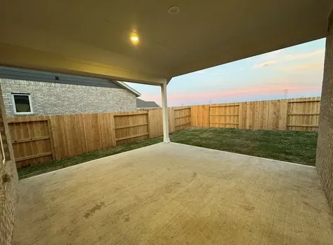 8211 Holly Blue Drive Rosharon TX 77583