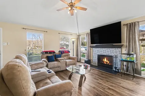 10011 Sand Pass Lane Houston TX 77064