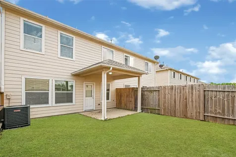 5010 Dartmoor Ridge Trail Houston TX 77066
