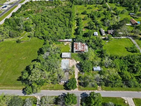 406 Main Street Stowell TX 77661