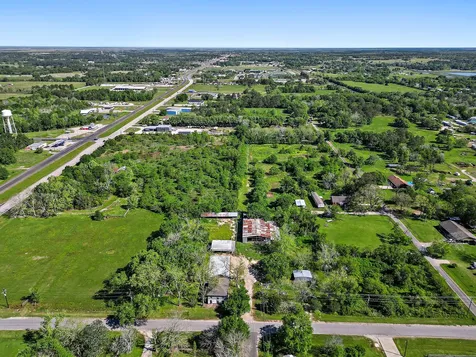 406 Main Street Stowell TX 77661