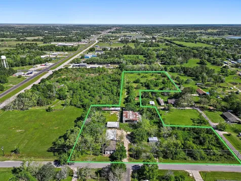 406 Main Street Stowell TX 77661