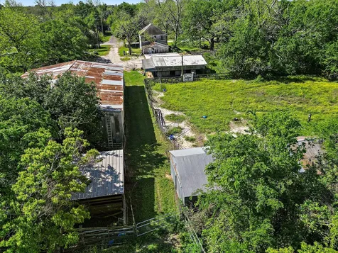406 Main Street Stowell TX 77661
