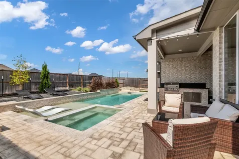 9214 Trimble Landing Drive Tomball TX 77375