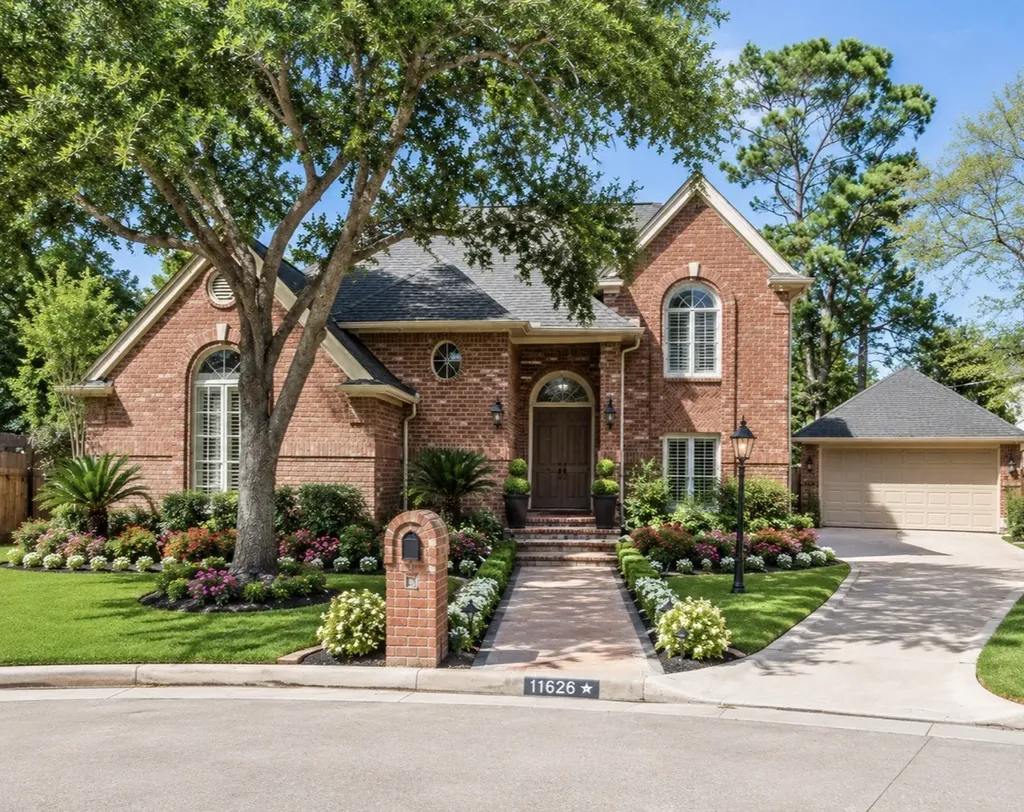 11626 Taos Lane Houston TX 77070