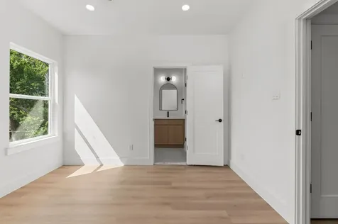 3348 Sauer Street Houston TX 77004