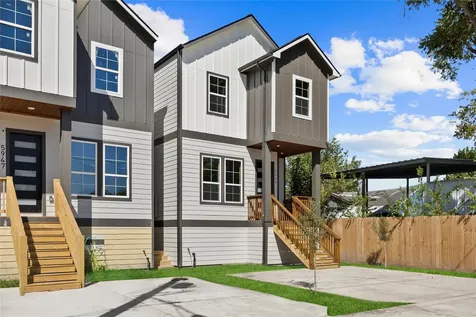 5949 Collingsworth Street Houston TX 77026