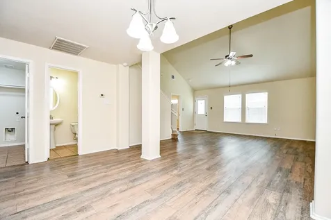 5327 Stonegate Drive Richmond TX 77407