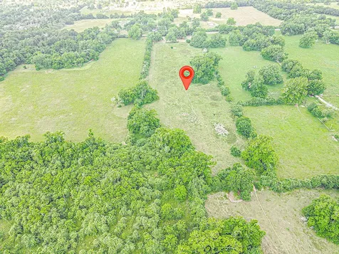 2125 Peach Ridge Road Brookshire TX 77423