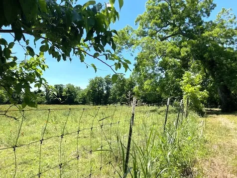 2125 Peach Ridge Road Brookshire TX 77423