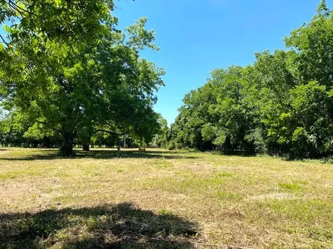2125 Peach Ridge Road Brookshire TX 77423