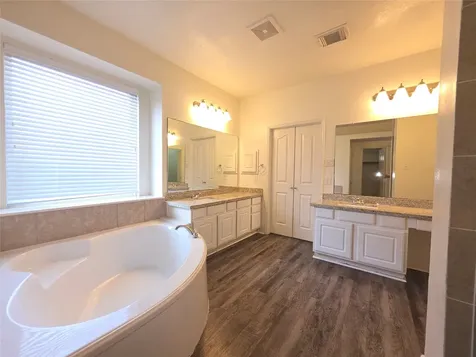 2227 Lazy Trail Path Court Spring TX 77373