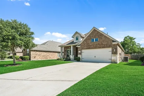 151 Piney Pathway Magnolia TX 77354