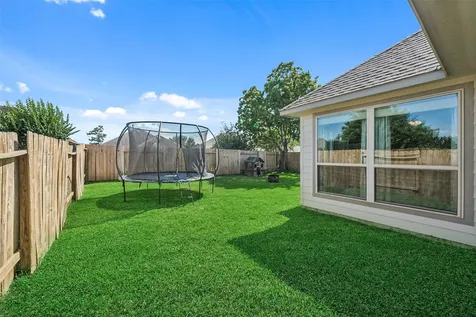 151 Piney Pathway Magnolia TX 77354