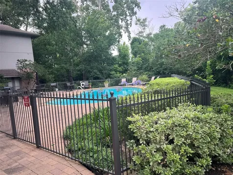 6470 Bayou Glen Road 6470 Houston TX 77057