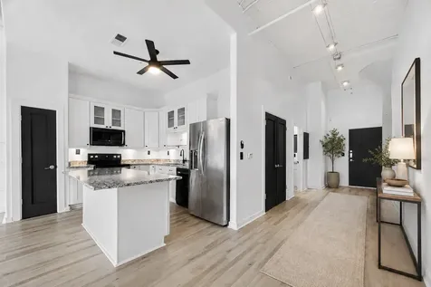 2205 Mckinney Street 315 Houston TX 77003