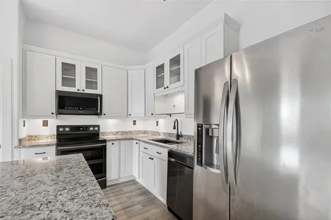 2205 Mckinney Street 315 Houston TX 77003