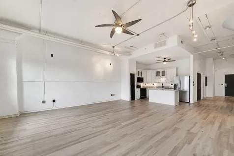 2205 Mckinney Street 315 Houston TX 77003