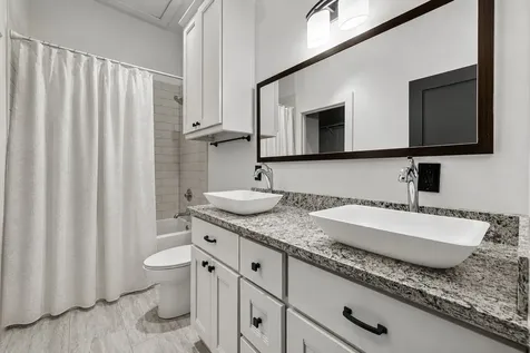 2205 Mckinney Street 315 Houston TX 77003
