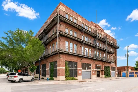 2205 Mckinney Street 315 Houston TX 77003