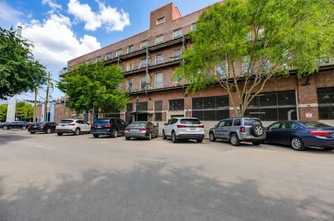 2205 Mckinney Street 315 Houston TX 77003