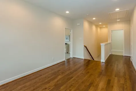 5010 Ella Boulevard Houston TX 77018