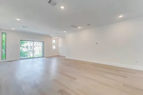 5634 Dolores Street Houston TX 77057