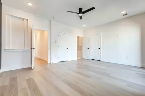 5634 Dolores Street Houston TX 77057
