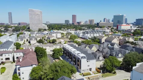 5634 Dolores Street Houston TX 77057