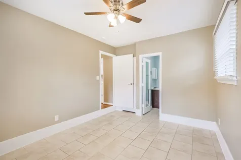 4613 Braeburn Drive Bellaire TX 77401