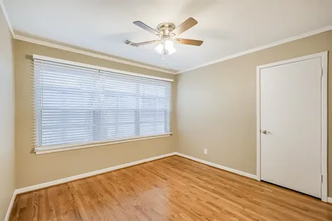 4613 Braeburn Drive Bellaire TX 77401