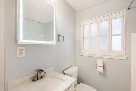 4613 Braeburn Drive Bellaire TX 77401