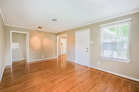 4613 Braeburn Drive Bellaire TX 77401
