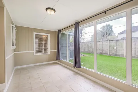 4613 Braeburn Drive Bellaire TX 77401