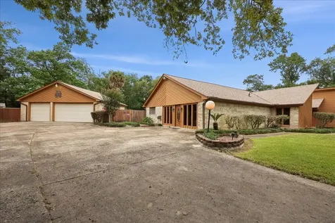 3805 Huntwick Drive Orange TX 77632