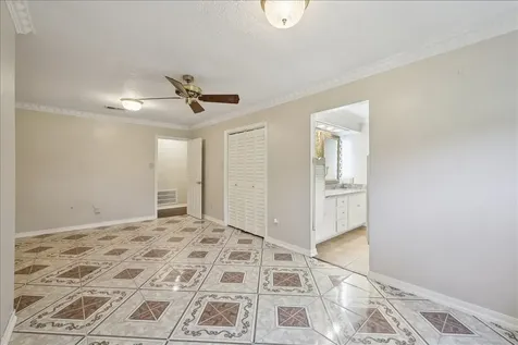 3805 Huntwick Drive Orange TX 77632