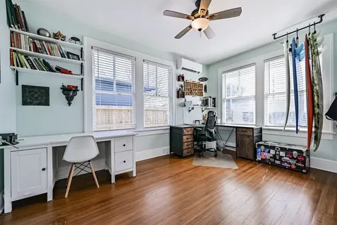 3519 Avenue R 1/2 Galveston TX 77550