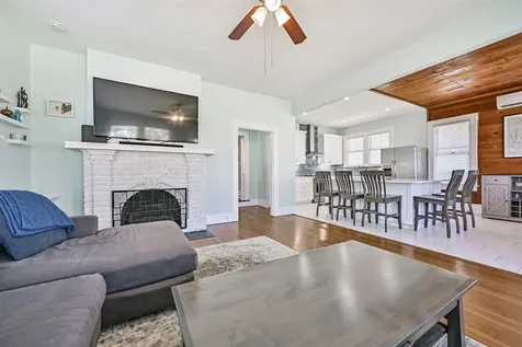 3519 Avenue R 1/2 Galveston TX 77550