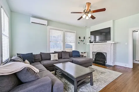 3519 Avenue R 1/2 Galveston TX 77550