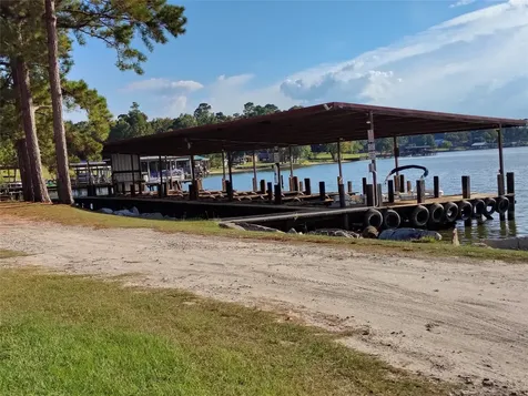 404 Lakeside Loop Trinity TX 75862