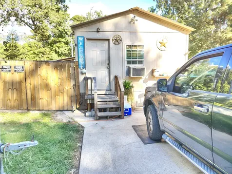 404 Lakeside Loop Trinity TX 75862