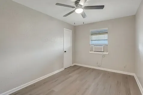 4720 Carmen Street A Houston TX 77033