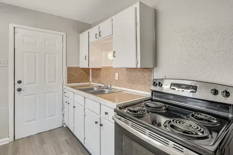 4720 Carmen Street A Houston TX 77033
