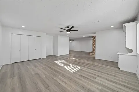 6038 Greenmont Drive Houston TX 77092