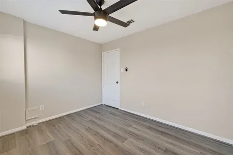 6038 Greenmont Drive Houston TX 77092